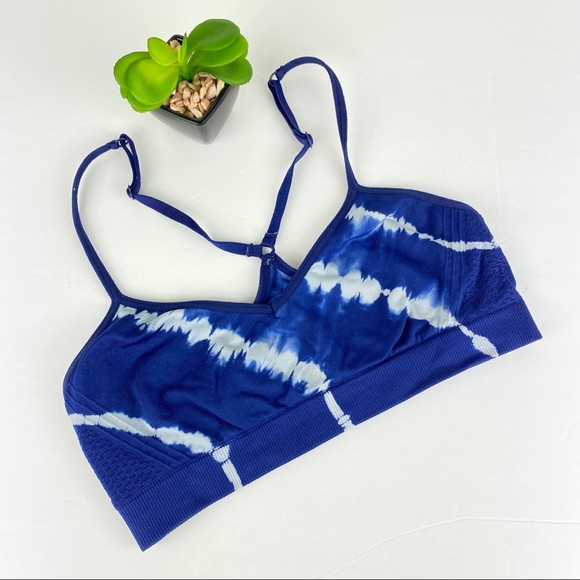 PINK Victoria's Secret Other - 3/$25 Victoria’s Secret PINK tie die Bralette S